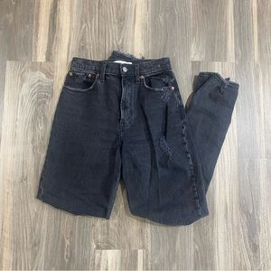 abercrombie black curve love high rise 90s mom jean